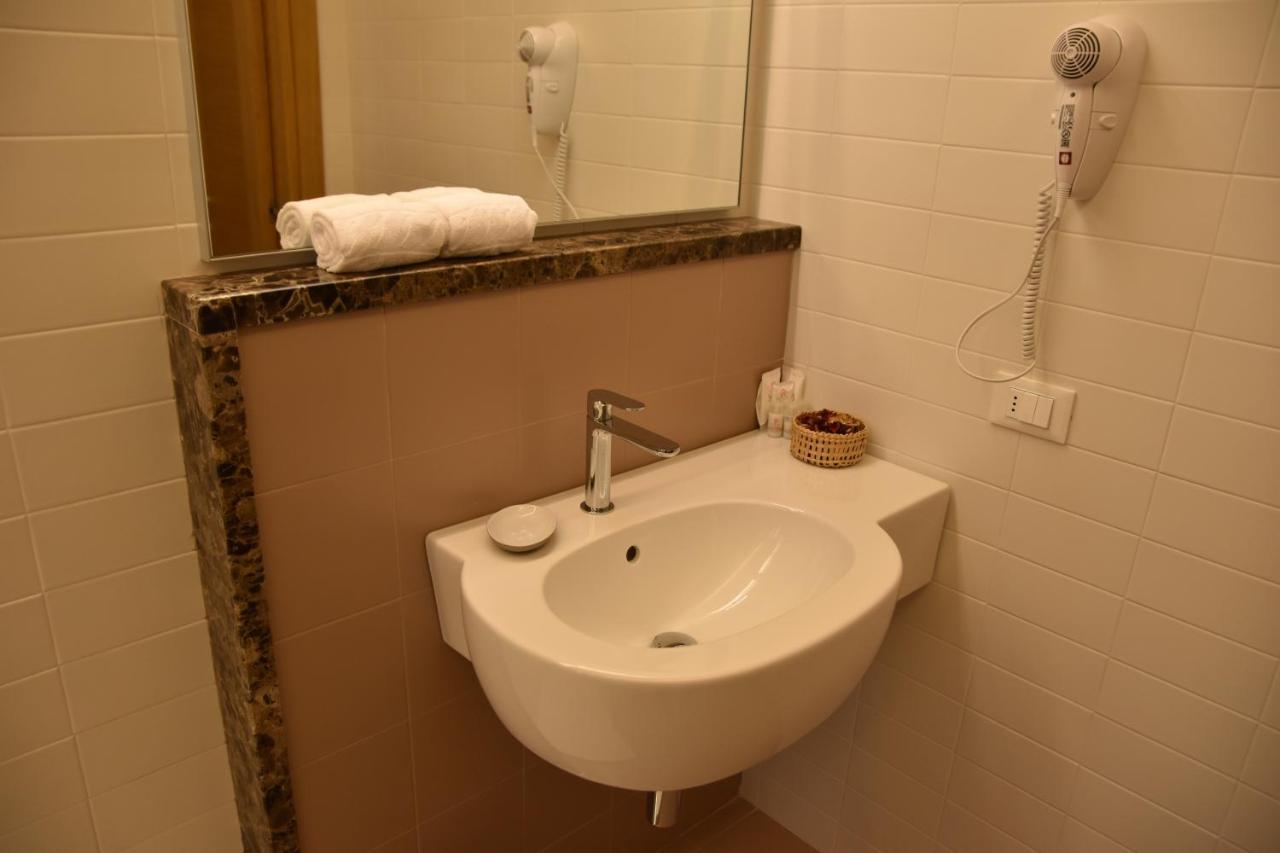 Casa Nostra Hotel Selva Del Montello ภายนอก รูปภาพ